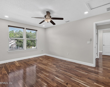 127 Rockcreek Drive - Photo Thumbnail 49