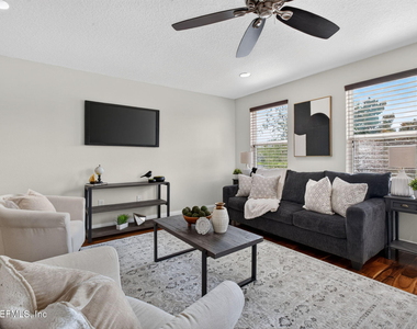 127 Rockcreek Drive - Photo Thumbnail 45