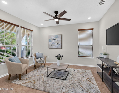 127 Rockcreek Drive - Photo Thumbnail 6