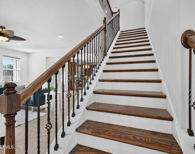 127 Rockcreek Drive - Photo Thumbnail 40