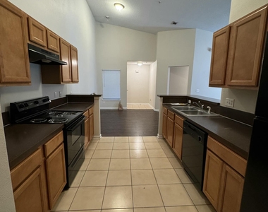 3640 Kirkpatrick Circle - Photo Thumbnail 12