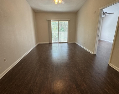 3640 Kirkpatrick Circle - Photo Thumbnail 5