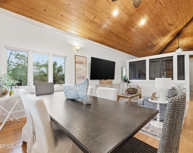 18 Althea Street - Photo Thumbnail 9