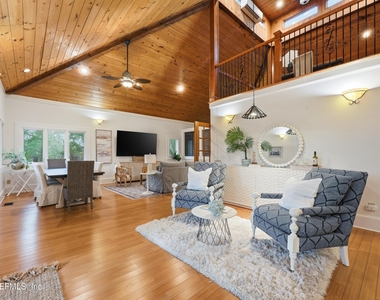 18 Althea Street - Photo Thumbnail 8