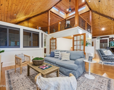 18 Althea Street - Photo Thumbnail 13