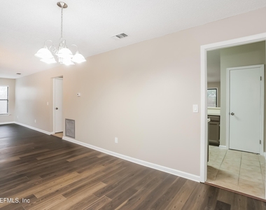 6507 Diamond Leaf Court S - Photo Thumbnail 6