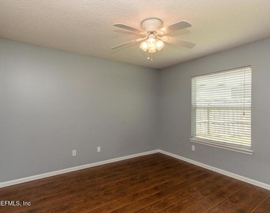 3515 Laurel Leaf Drive - Photo Thumbnail 15