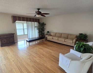 10014 Leisure Lane N - Photo Thumbnail 16