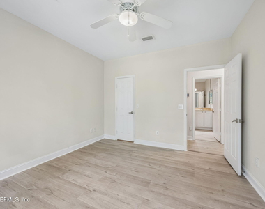 170 Veracruz Drive - Photo Thumbnail 17