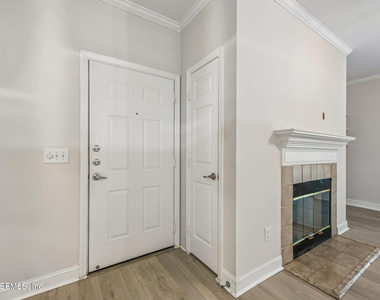170 Veracruz Drive - Photo Thumbnail 7