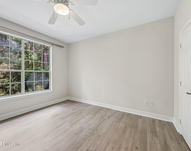 170 Veracruz Drive - Photo Thumbnail 15