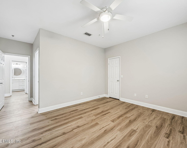 170 Veracruz Drive - Photo Thumbnail 15