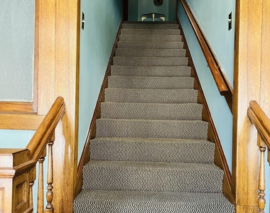 1120 Acosta Street - Photo Thumbnail 5