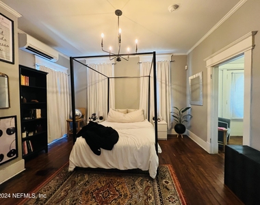 1120 Acosta Street - Photo Thumbnail 16