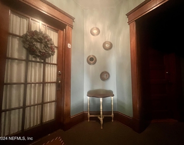 1120 Acosta Street - Photo Thumbnail 6