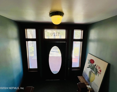 1120 Acosta Street - Photo Thumbnail 4