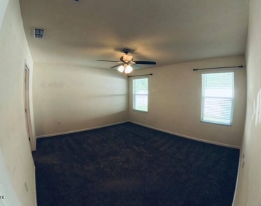8454 Cape Fox Drive - Photo Thumbnail 9