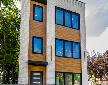 3327 W Division Street - Photo Thumbnail 2