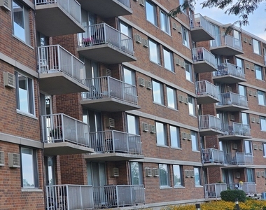 2201 S Stewart Avenue S - Photo Thumbnail 13