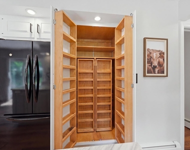 317 E Forest Lane - Photo Thumbnail 12