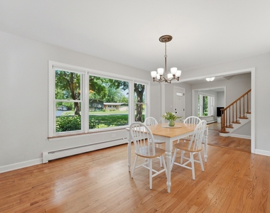 317 E Forest Lane - Photo Thumbnail 6