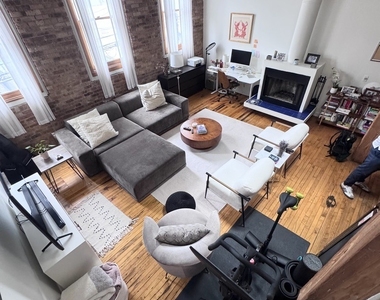 1114 W Belmont Avenue - Photo Thumbnail 1