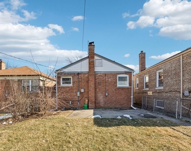 14230 S Normal Avenue - Photo Thumbnail 30