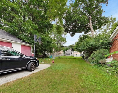 120 Commonwealth Drive - Photo Thumbnail 22