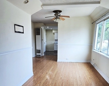 5200 S Lorel Avenue - Photo Thumbnail 1