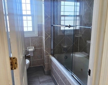 5200 S Lorel Avenue - Photo Thumbnail 6