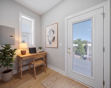2442 W Wilson Avenue - Photo Thumbnail 6