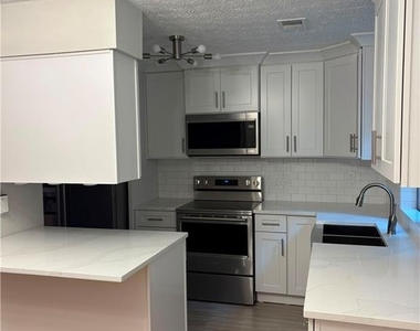 3767 Murdock Lane - Photo Thumbnail 1