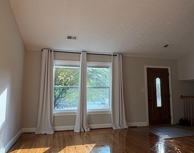 3767 Murdock Lane - Photo Thumbnail 12