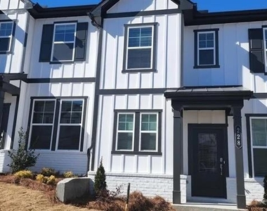 228 Banner Road - Photo Thumbnail 1