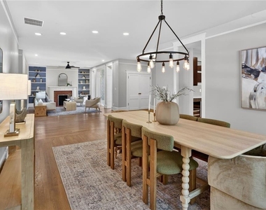 754 Juniper Street Ne - Photo Thumbnail 6