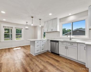 4524 Cross Street - Photo Thumbnail 6
