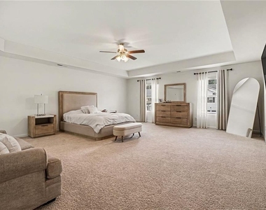 265 Daurian Drive - Photo Thumbnail 15