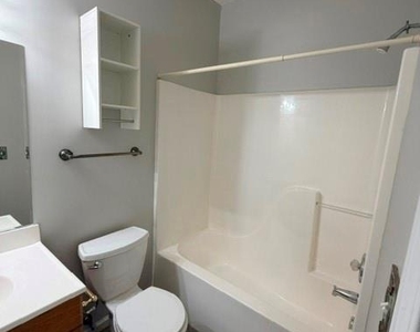 2627 Lone Oak Trail Nw - Photo Thumbnail 14