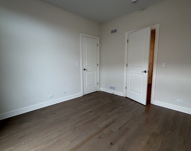 1701 W Chicago Avenue - Photo Thumbnail 11