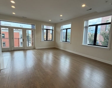 1701 W Chicago Avenue - Photo Thumbnail 1