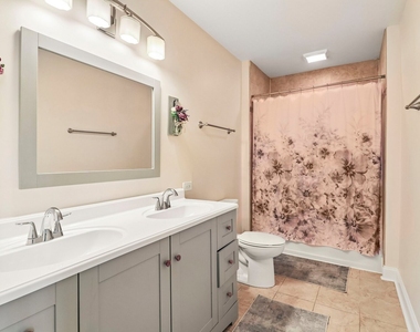 929 S Bell Avenue - Photo Thumbnail 9