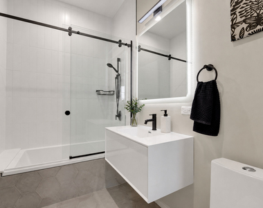 522 N Western Avenue - Photo Thumbnail 10