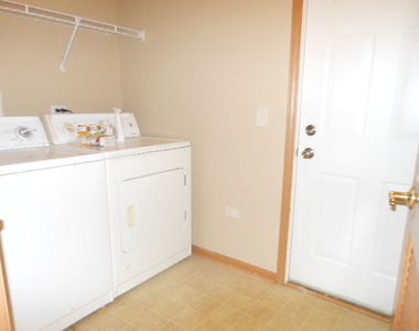 3289 Cremin Lane - Photo Thumbnail 6