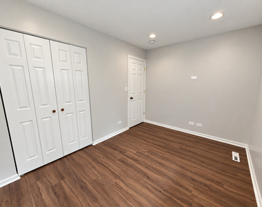 18660 W Pamela Place - Photo Thumbnail 12