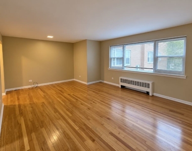 2607 W Fitch Avenue - Photo Thumbnail 2