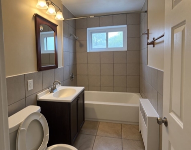 2607 W Fitch Avenue - Photo Thumbnail 7