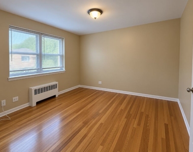 2607 W Fitch Avenue - Photo Thumbnail 5