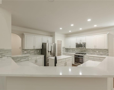4720 Shiloh Springs Road - Photo Thumbnail 32