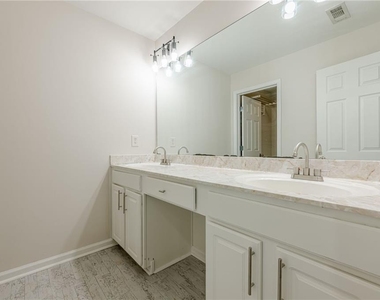 4720 Shiloh Springs Road - Photo Thumbnail 42