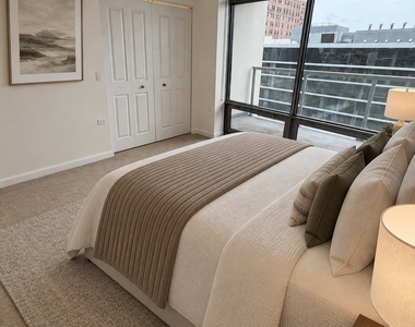 100 E 14th Street - Photo Thumbnail 22